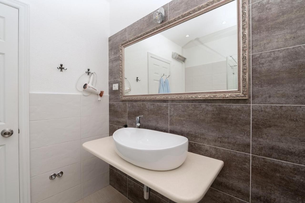 Apartments Talija Драшнице Экстерьер фото